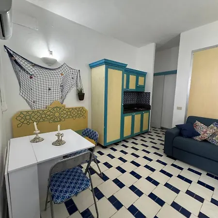 Dammusi Qawsara Holiday home