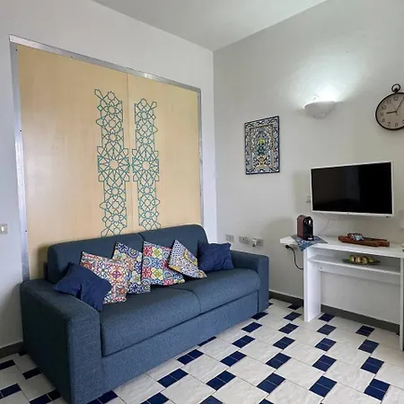 Dammusi Qawsara Holiday home *