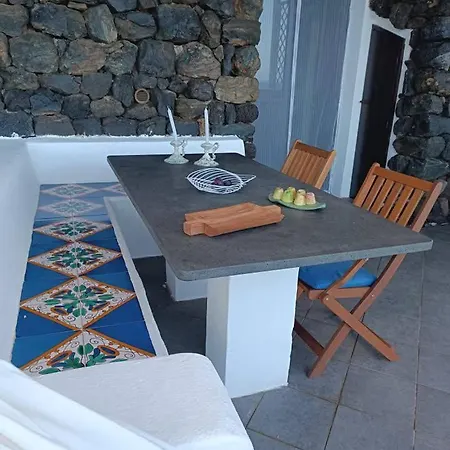 Dammusi Qawsara *